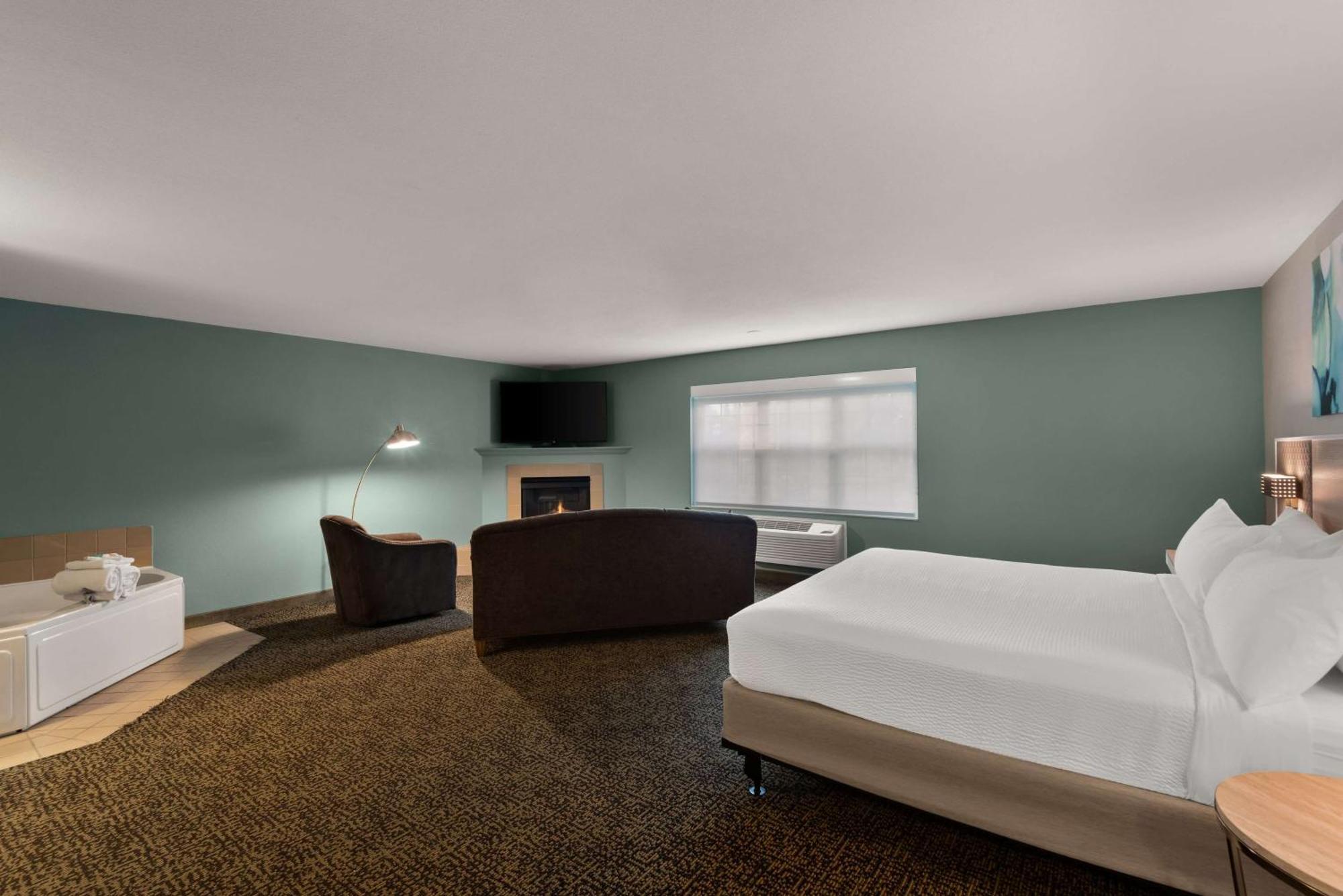 Wyndham Garden Galena Hotel & Day Spa Exteriör bild