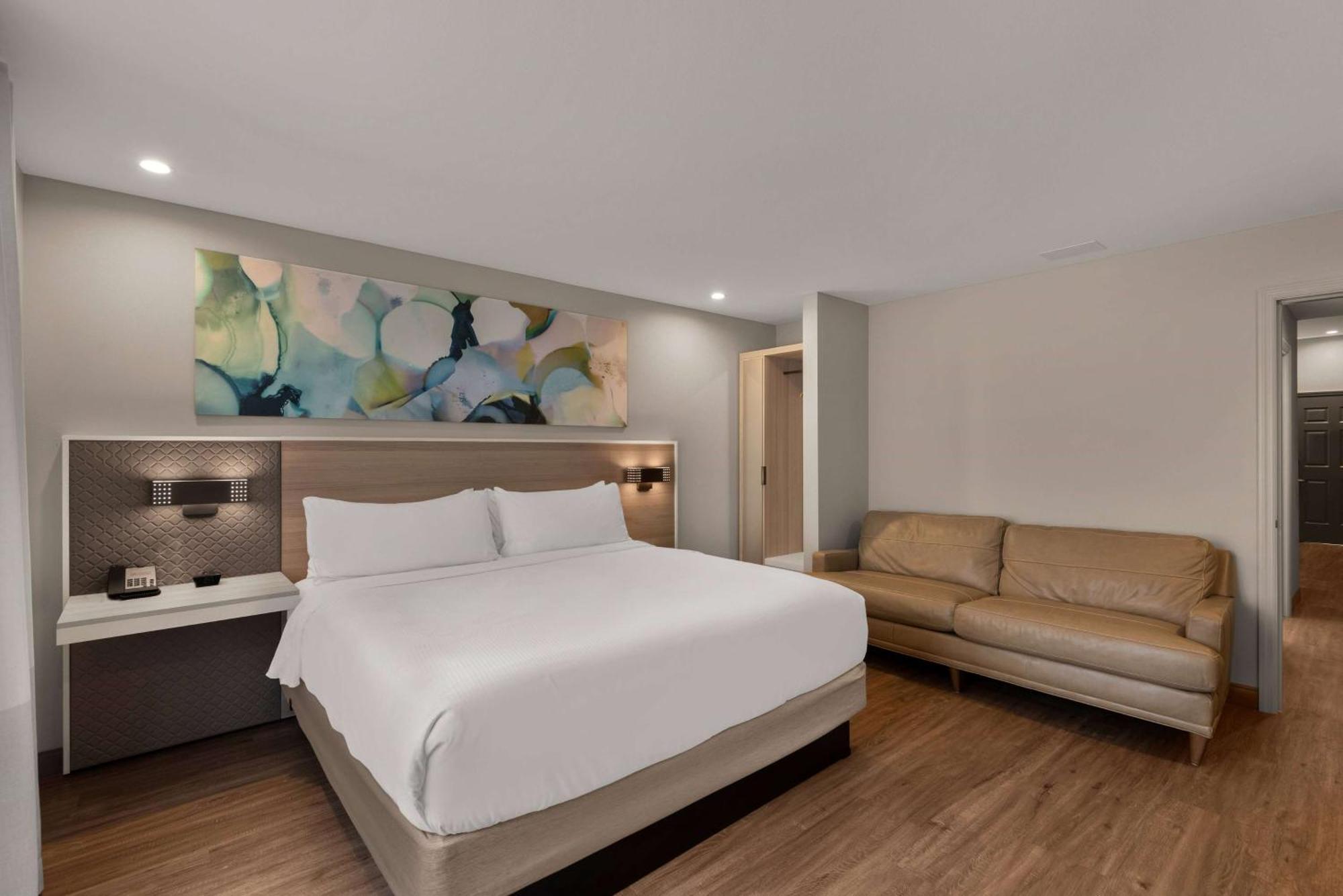 Wyndham Garden Galena Hotel & Day Spa Exteriör bild